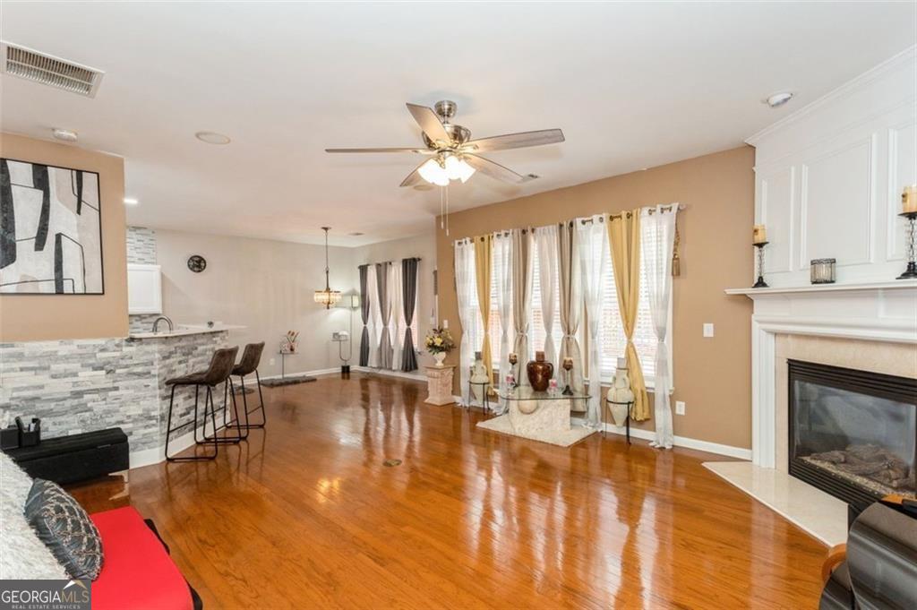 3154 Welmingham DR SW