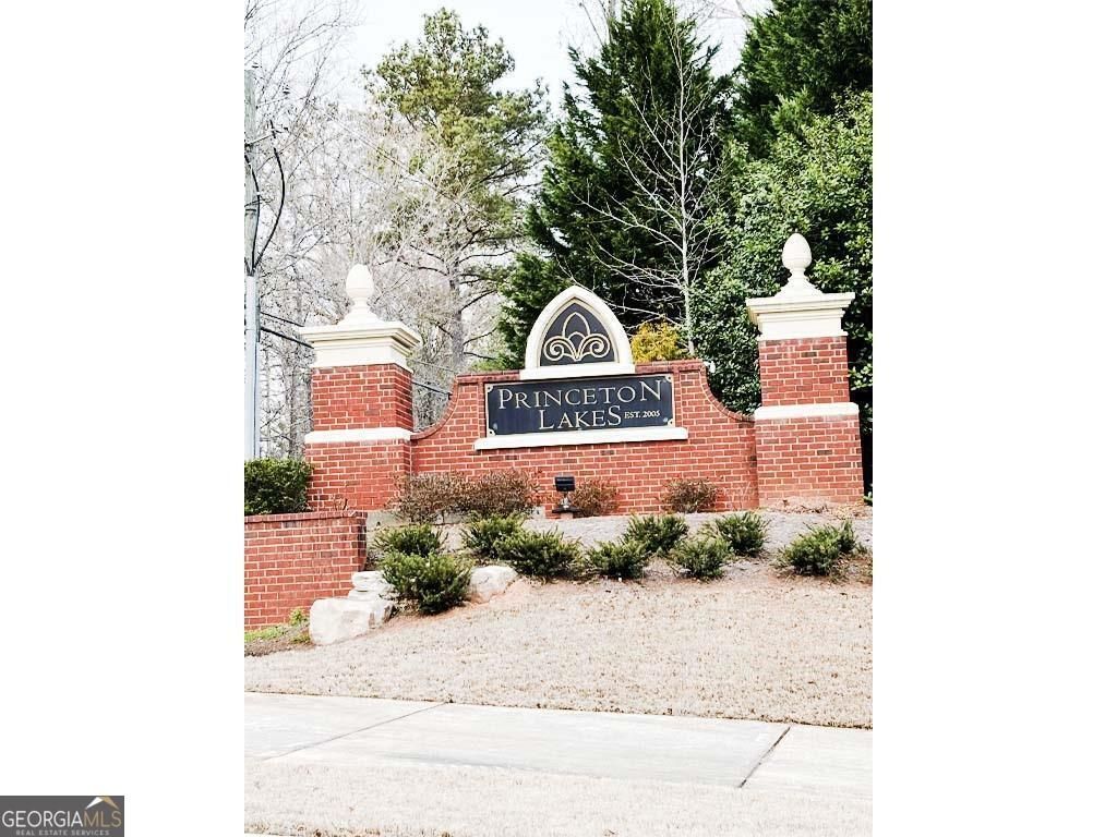 Photo of 3154 Welmingham Drive SW, Atlanta, GA 30331 (MLS # 10706495)