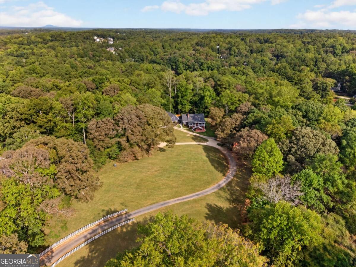 13488 Holly RD