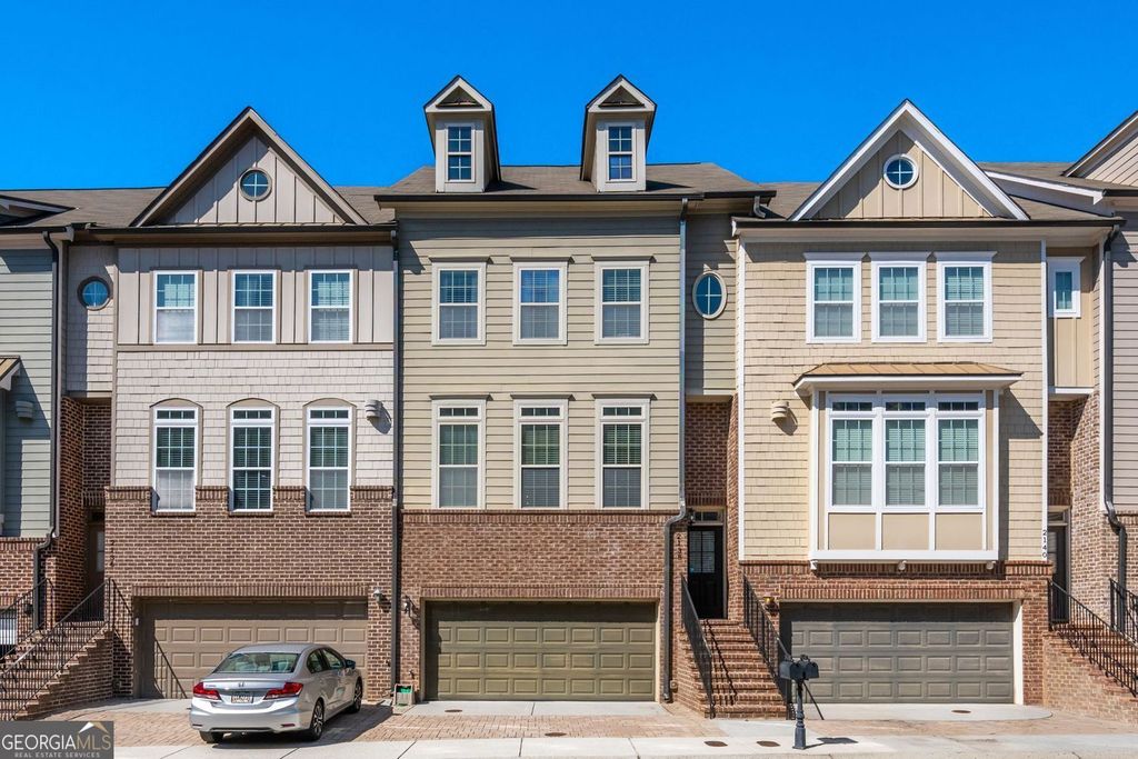 Photo of 2138 Shale Lane NW #260, Atlanta, GA 30318 (MLS # 10624401)