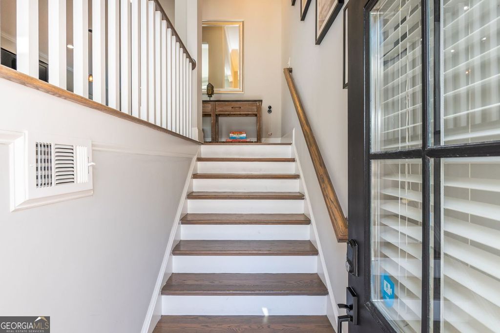 Photo of 2138 Shale Lane NW #260, Atlanta, GA 30318 (MLS # 10624401)