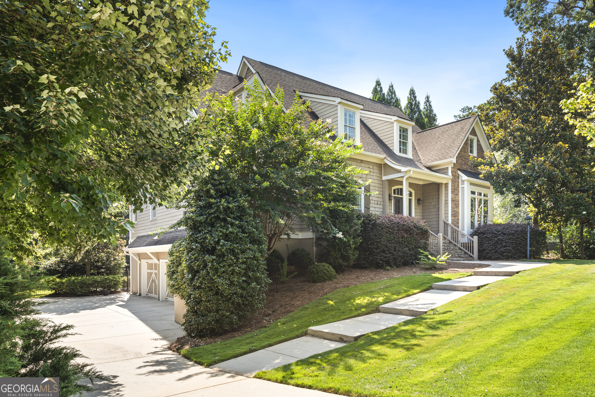 195 Trotters Ridge
