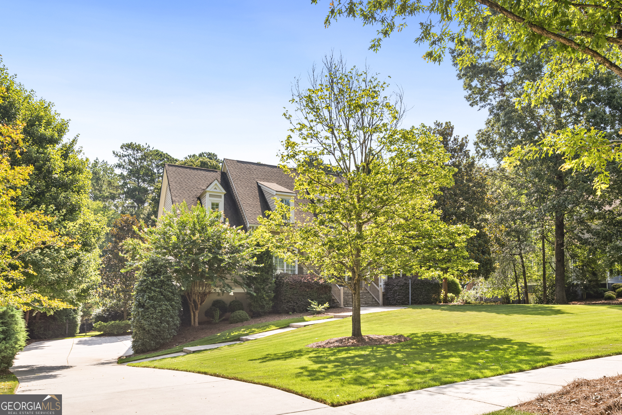 195 Trotters Ridge