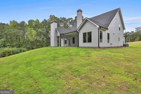 A home in Newnan