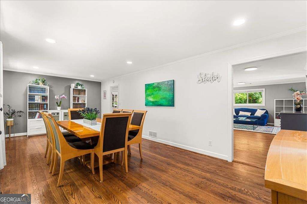 Photo of 1497 Holly Lane NE, Atlanta, GA 30329 (MLS # 10758923)