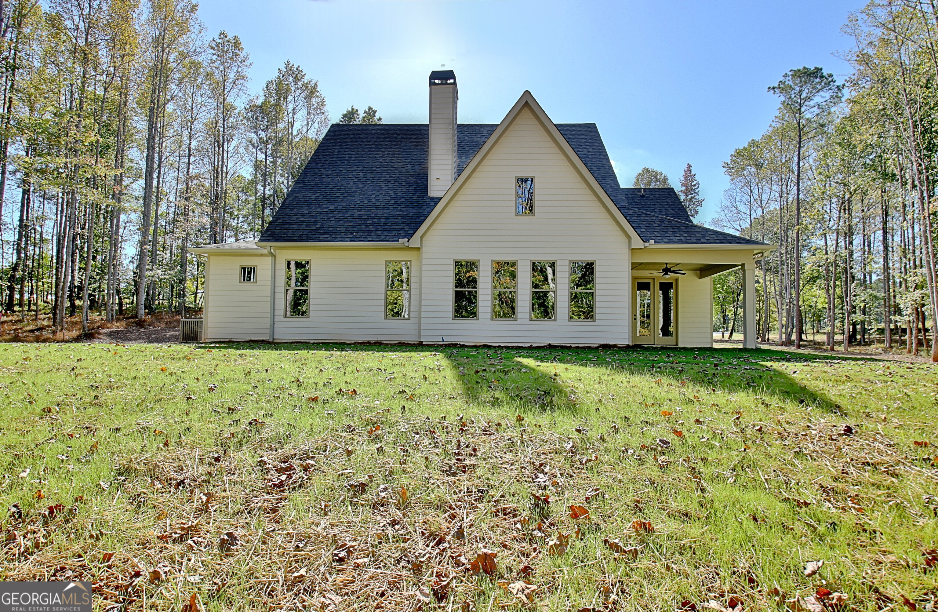 Moreland, Georgia 30259, United States, 4 Bedrooms Bedrooms, ,4 BathroomsBathrooms,Residential,Pending,78377