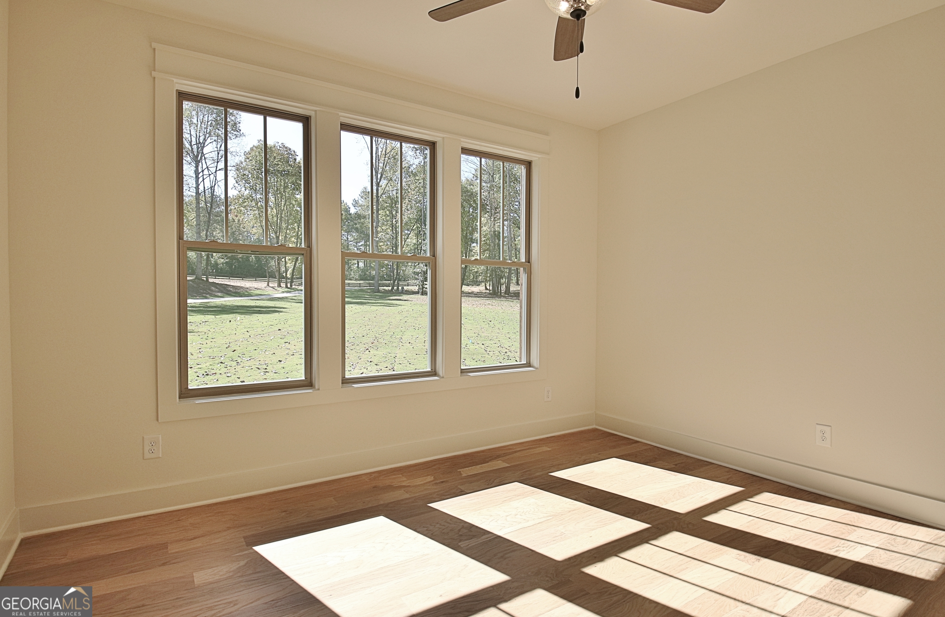 Moreland, Georgia 30259, United States, 4 Bedrooms Bedrooms, ,4 BathroomsBathrooms,Residential,Pending,78377