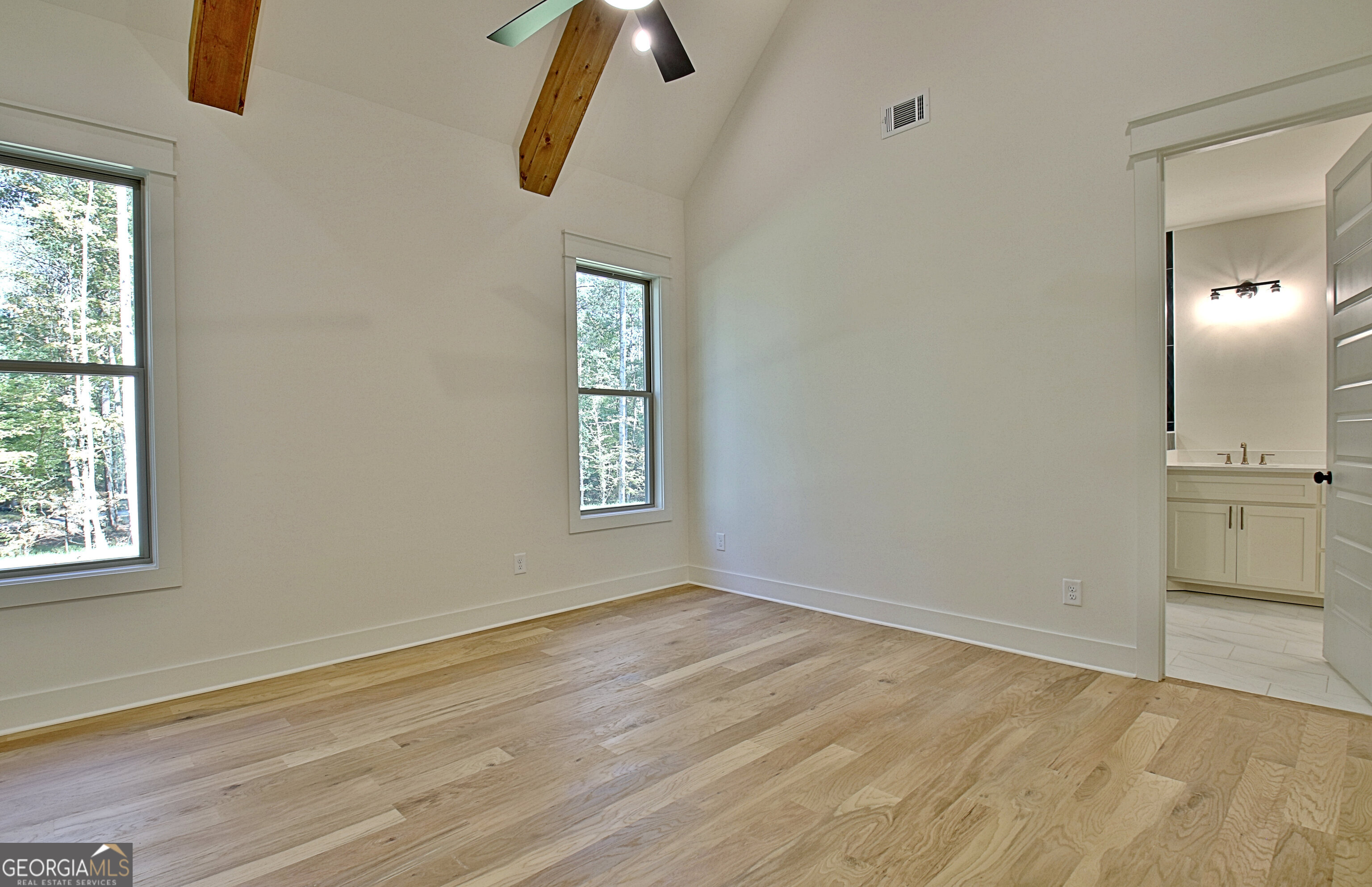 Moreland, Georgia 30259, United States, 4 Bedrooms Bedrooms, ,4 BathroomsBathrooms,Residential,Pending,78377