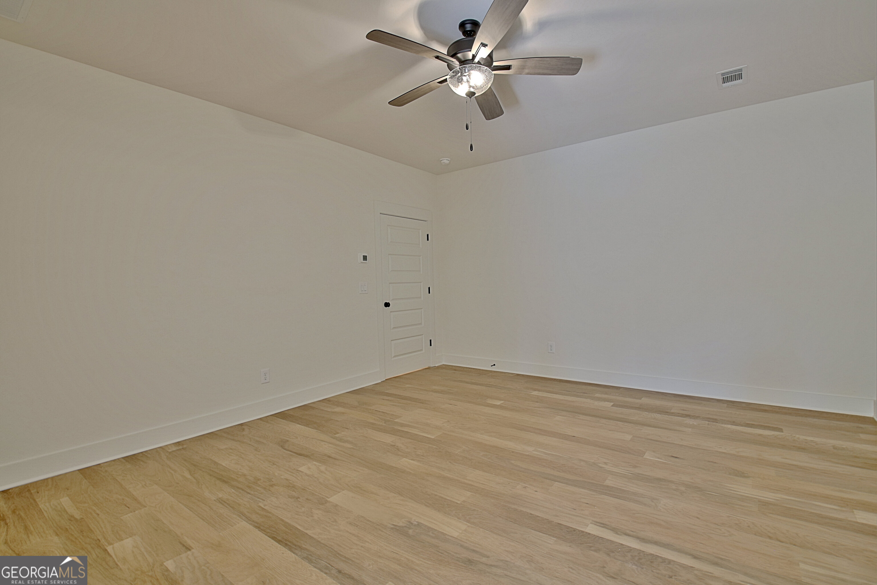 Moreland, Georgia 30259, United States, 4 Bedrooms Bedrooms, ,4 BathroomsBathrooms,Residential,Pending,78377