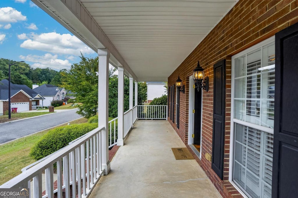 Photo of 527 Sugarloaf Drive, Macon, GA 31204 (MLS # 10866662)