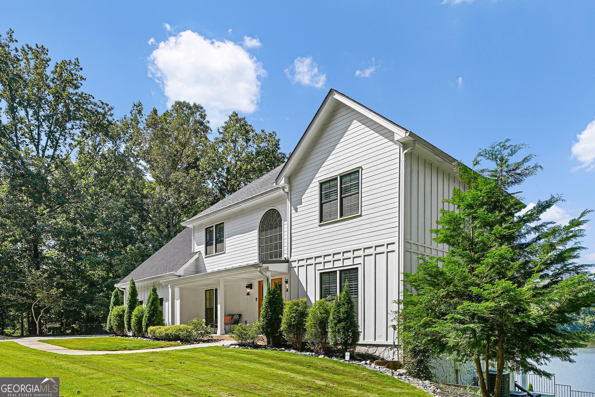 200 Old Mill CT