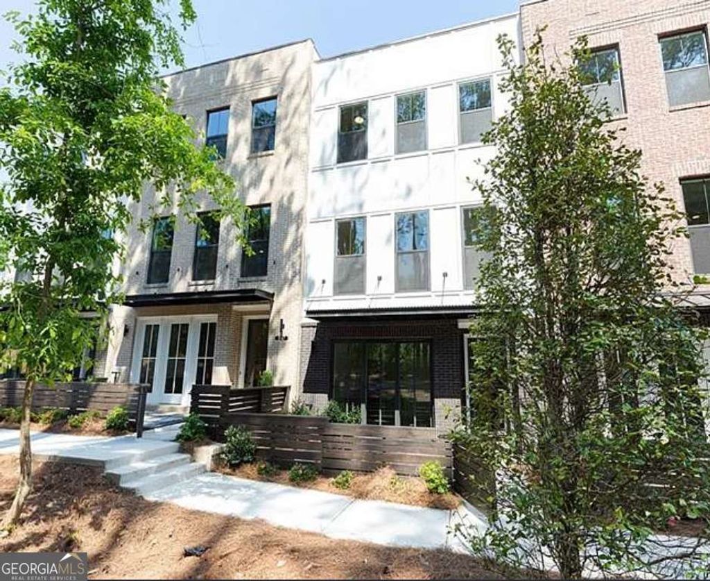 Photo of 849 Constellation Drive, Decatur, GA 30033 (MLS # 10684490)