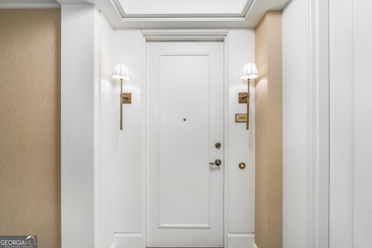 3630 Peachtree RD NE 2404