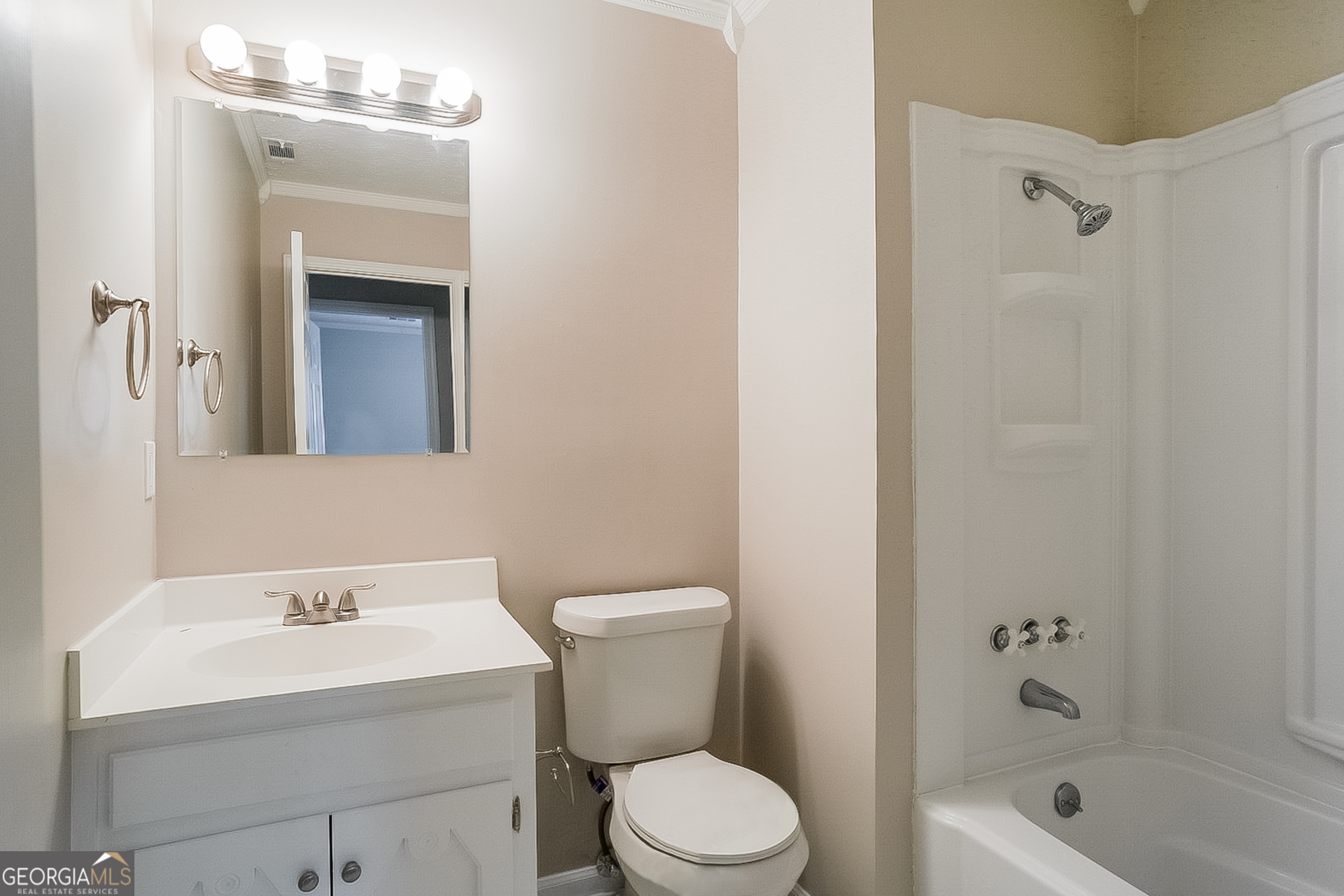 SHILOH STATION - Residential Lease