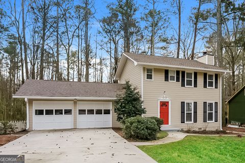 Photo of 2440 Hillboro Circle SW, Marietta, GA 30064 (MLS # 10641509)
