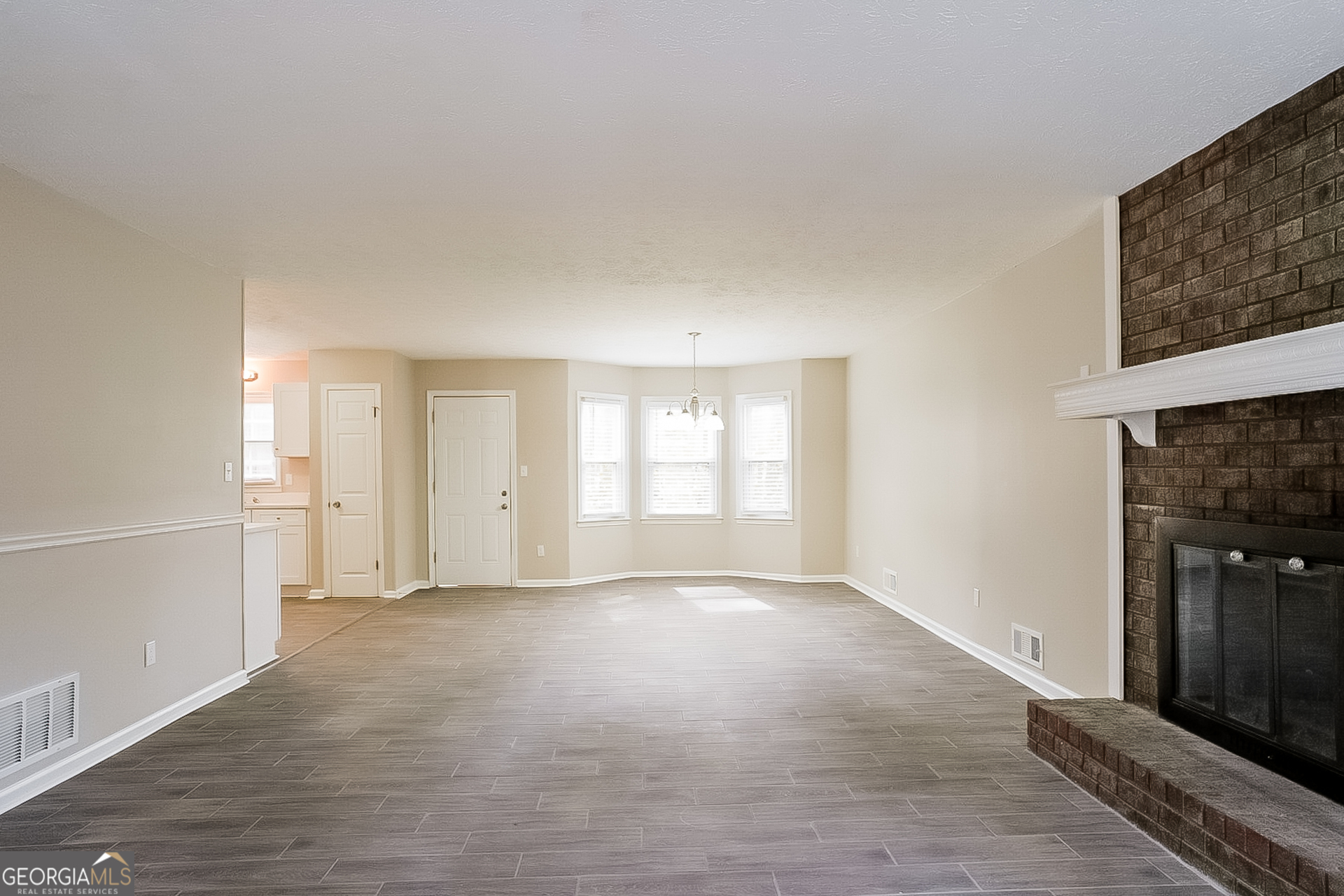 SHILOH STATION - Residential Lease