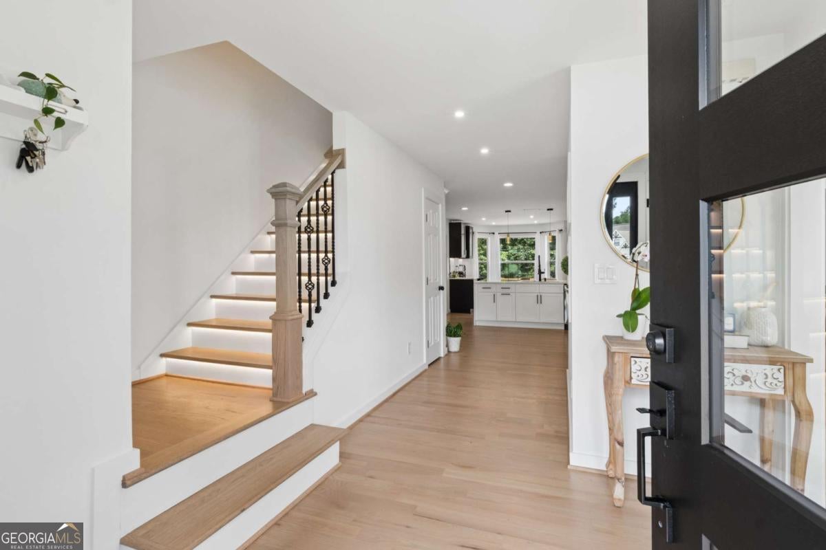 5741 Crystal Springs WAY