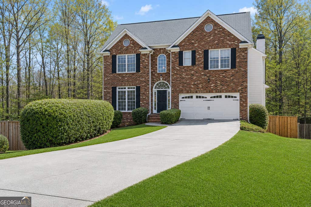 Photo of 7025 Hampton Bluff Way, Roswell, GA 30075 (MLS # 10786226)