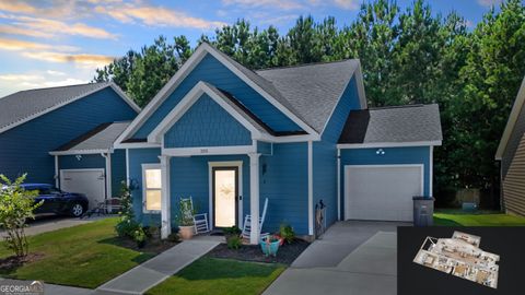 Photo of 105 Lenox Circle, Lagrange, GA 30241 (MLS # 10574600) Photo of 105 Lenox Circle, Lagrange, GA 30241 (MLS # 10574600)