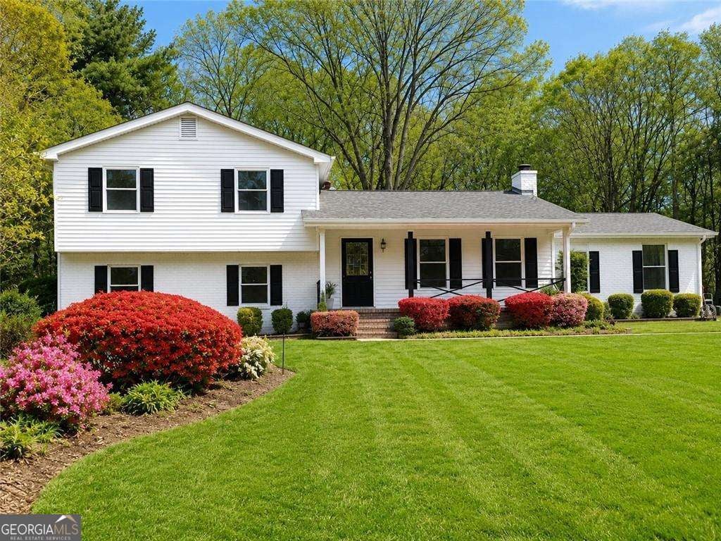 Photo of 3418 Johnson Dr, Snellville, GA 30039 (MLS # 10810650)