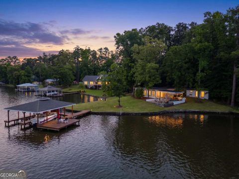 118 NW Couch RD Milledgeville GA 31061