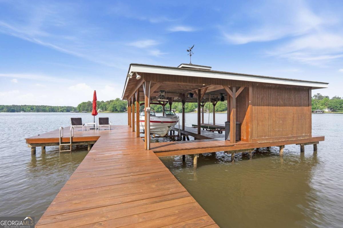 118 NW Couch RD