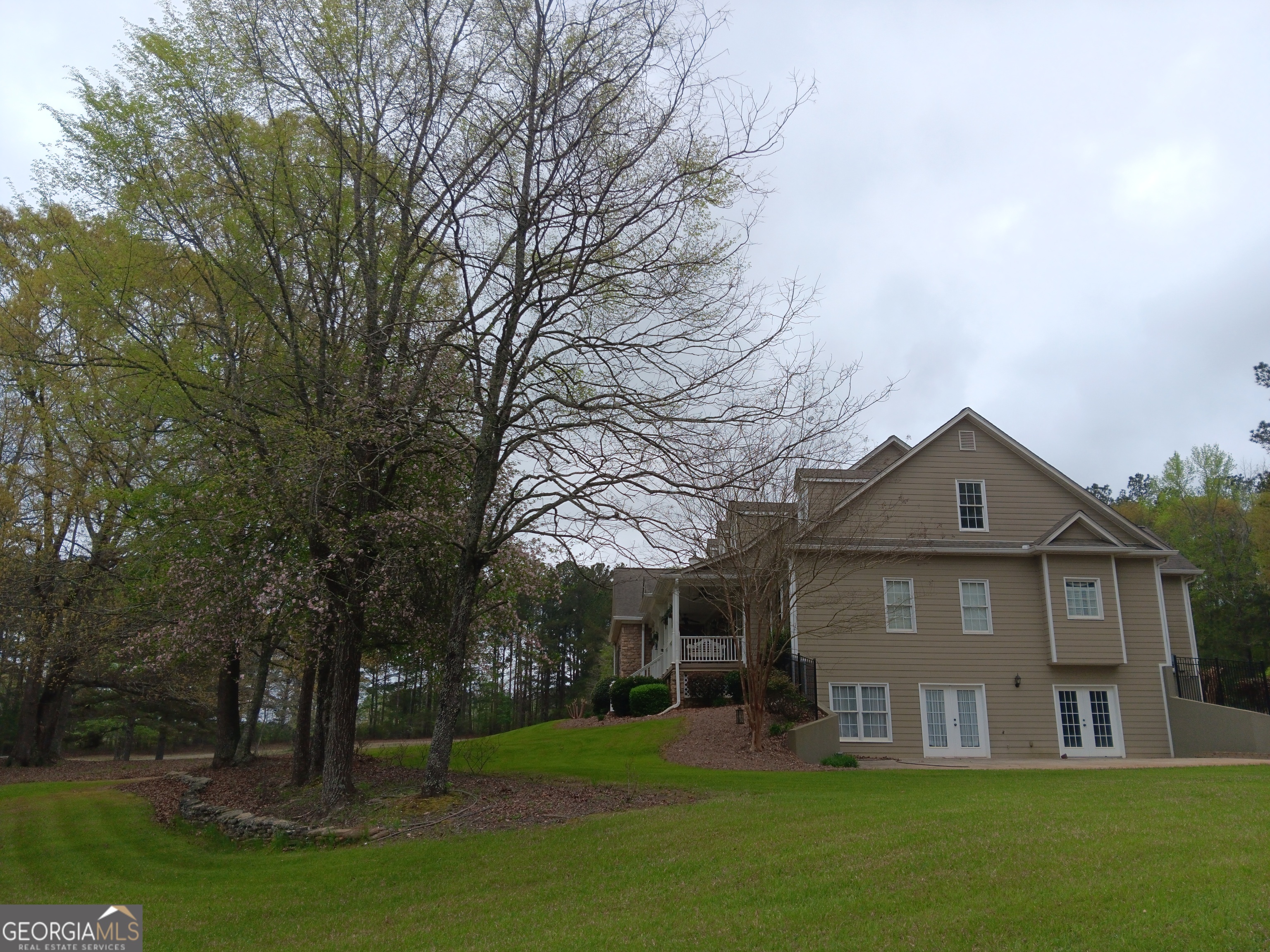 531 Grant RD