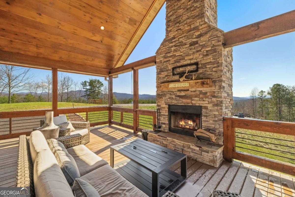 102 High Meadows TRL