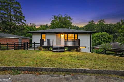 Photo of 111 Victor Circle NW, Atlanta, GA 30314 (MLS # 10825634)