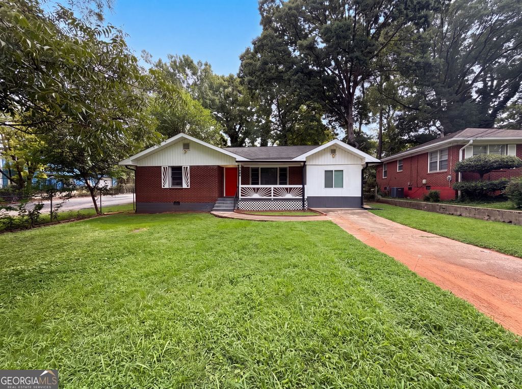 Photo of 1848 Pinedale Place, Decatur, GA 30032 (MLS # 10812721)