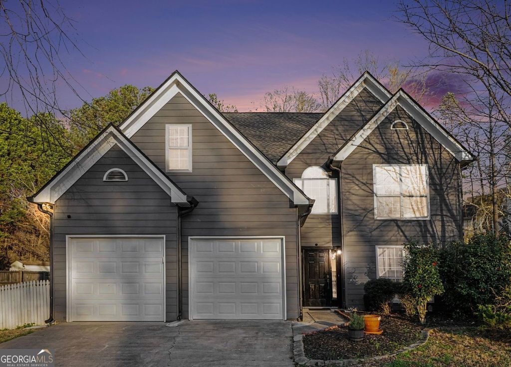 Photo of 964 Pointers Way, Lawrenceville, GA 30043 (MLS # 10698293)