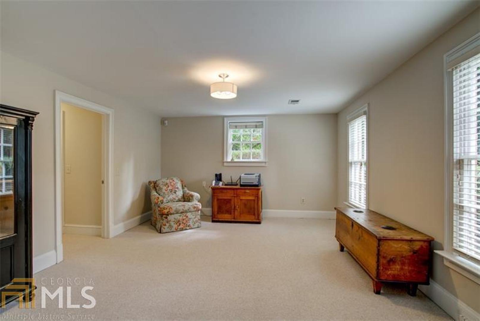 Sandy Springs - Residential