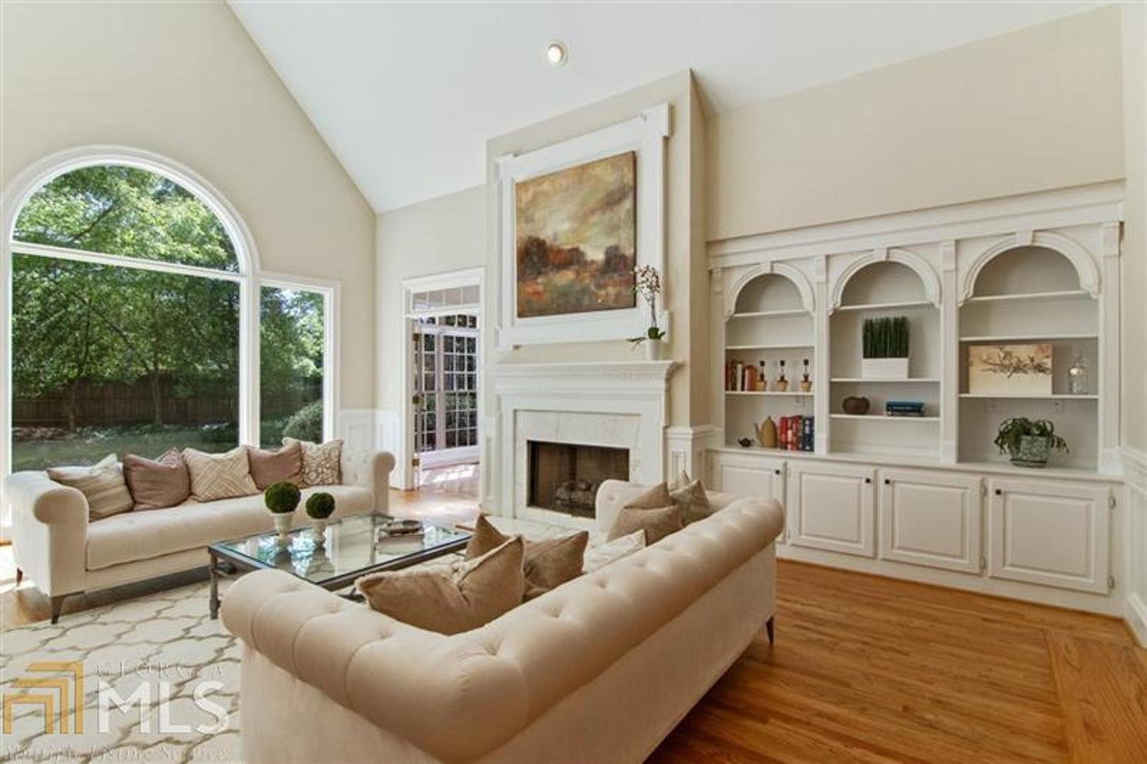 Sandy Springs - Residential