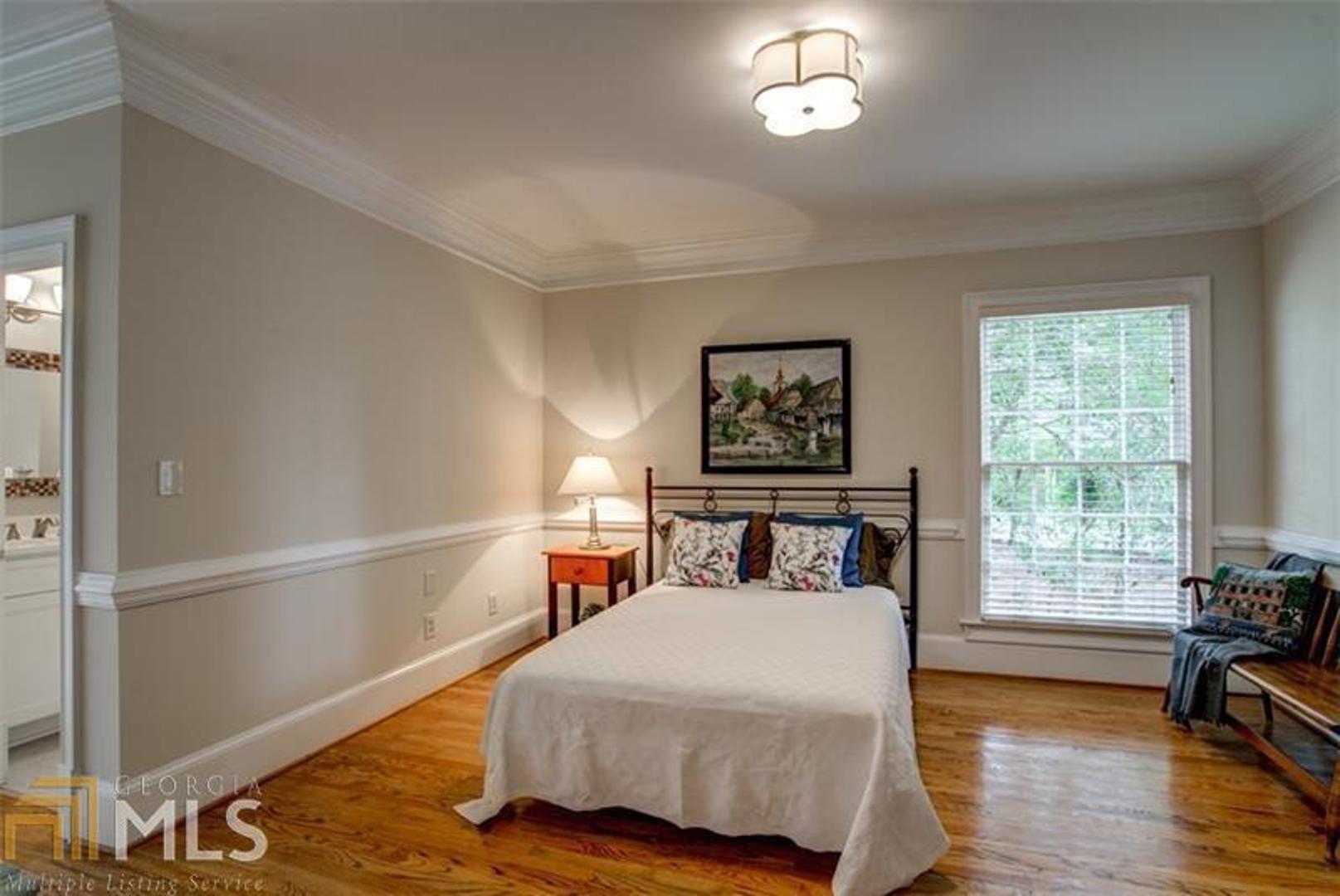 Sandy Springs - Residential