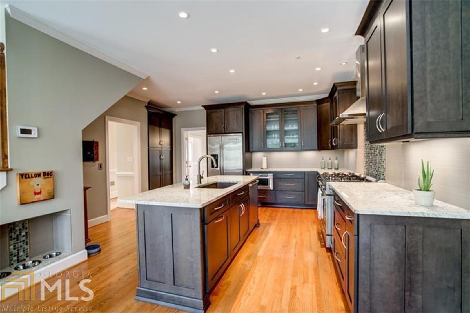 Sandy Springs - Residential