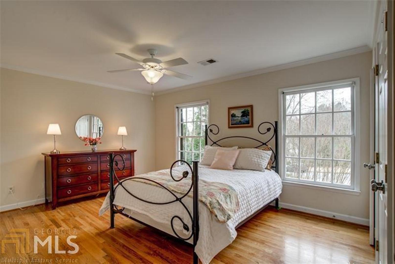 Sandy Springs - Residential