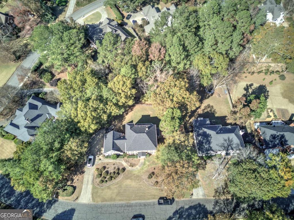 Photo of 4 Buckingham Court, Cartersville, GA 30120 (MLS # 10735163)