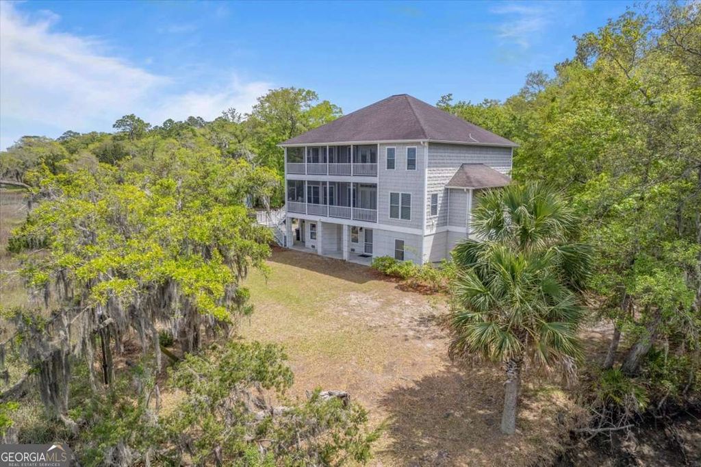 Photo of 105 Captains Way, Brunswick, GA 31523 (MLS # 10733147)