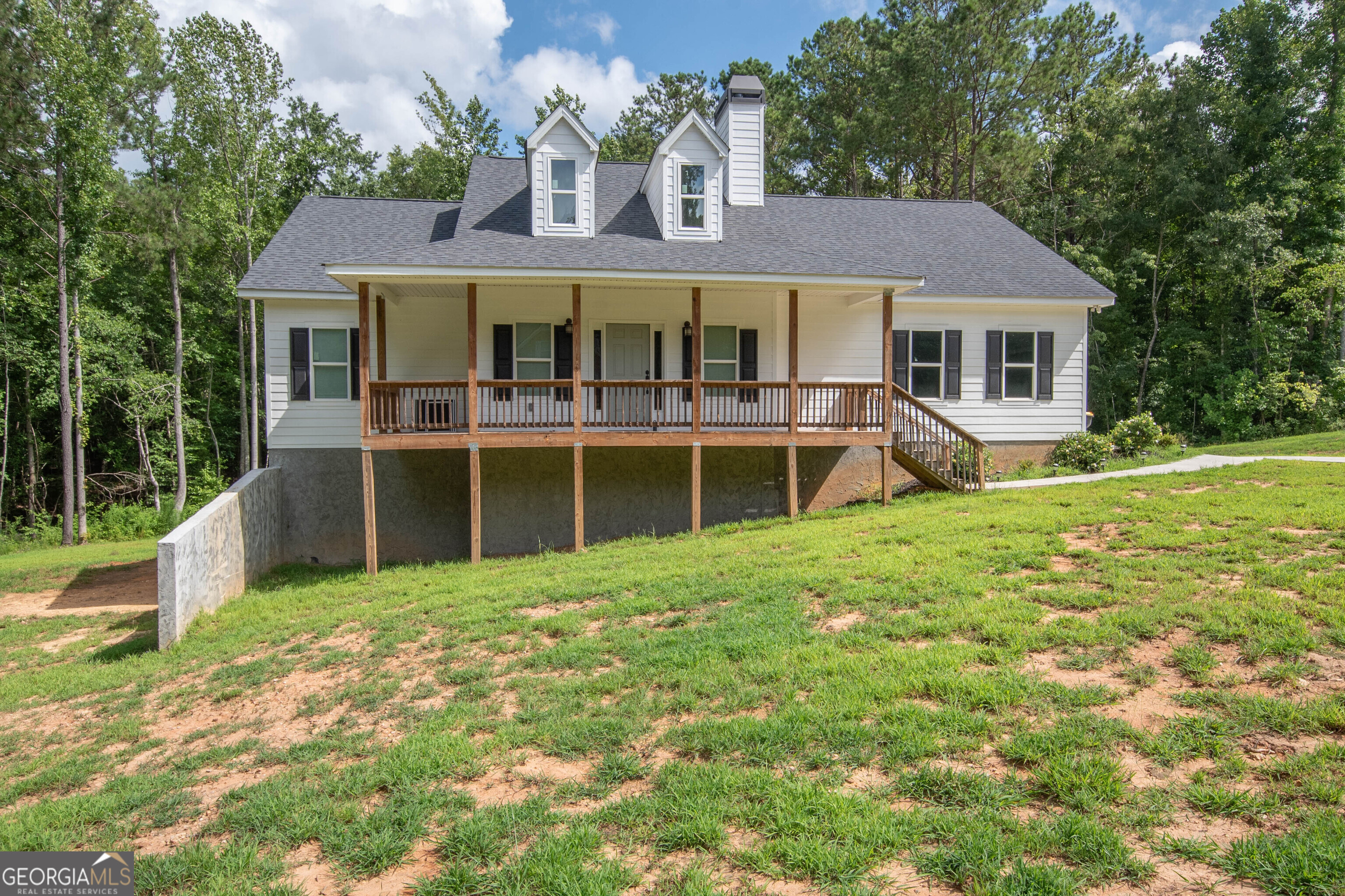 131 Ridgeview DR