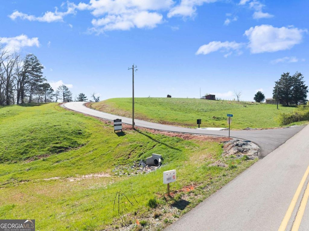 Photo of 48 White Oak Court, Cleveland, GA 30528 (MLS # 10716092)