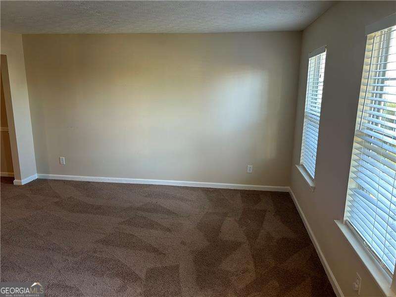 5786 Spring Mill CIR