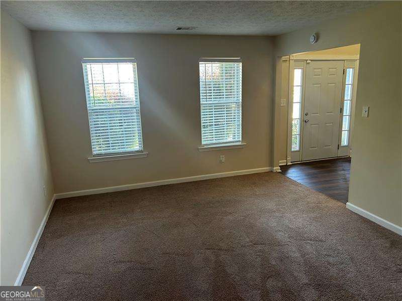 5786 Spring Mill CIR