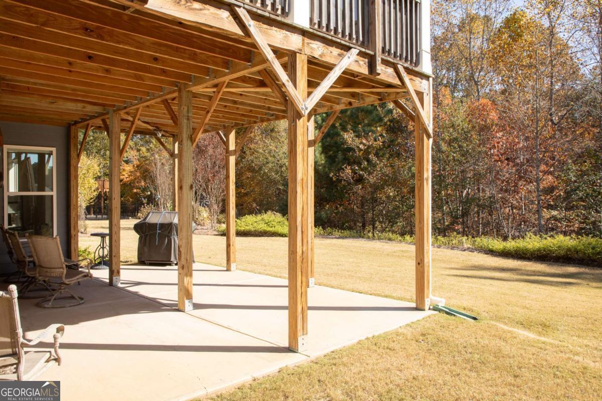 3671 Majestic Oak DR SW