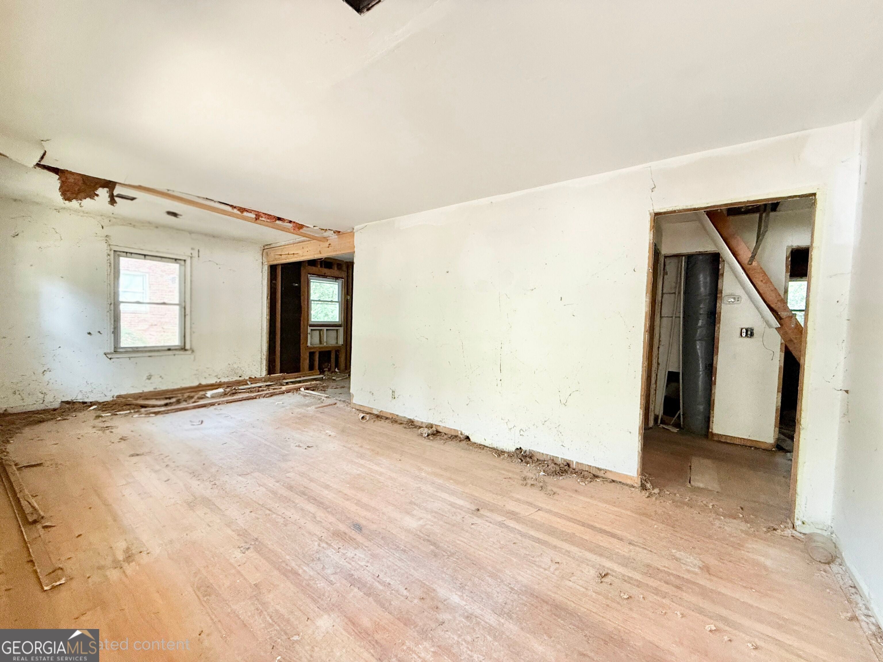 1948 Oak Valley RD