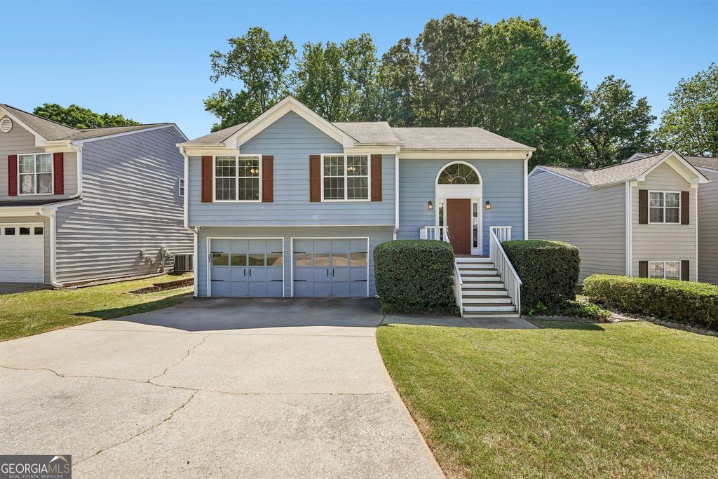 Photo of 3514 Benthollow Lane, Duluth, GA 30096 (MLS # 10740756)