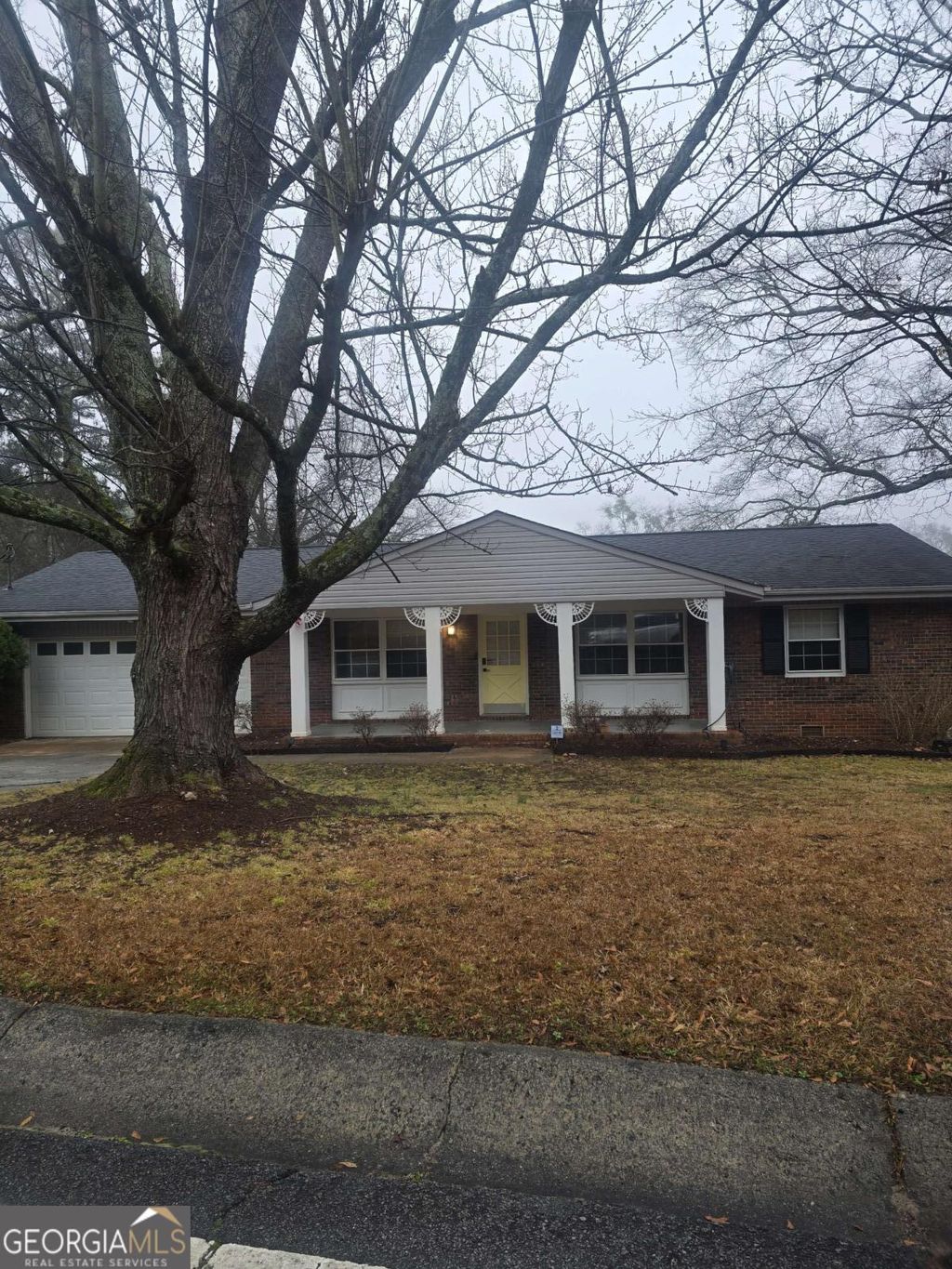 Photo of 809 College Street, Carrollton, GA 30117 (MLS # 10666127)