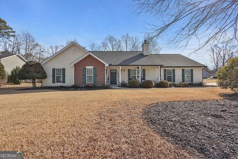 Photo of 616 Embassy Walk, Winder, GA 30680 (MLS # 10677332)