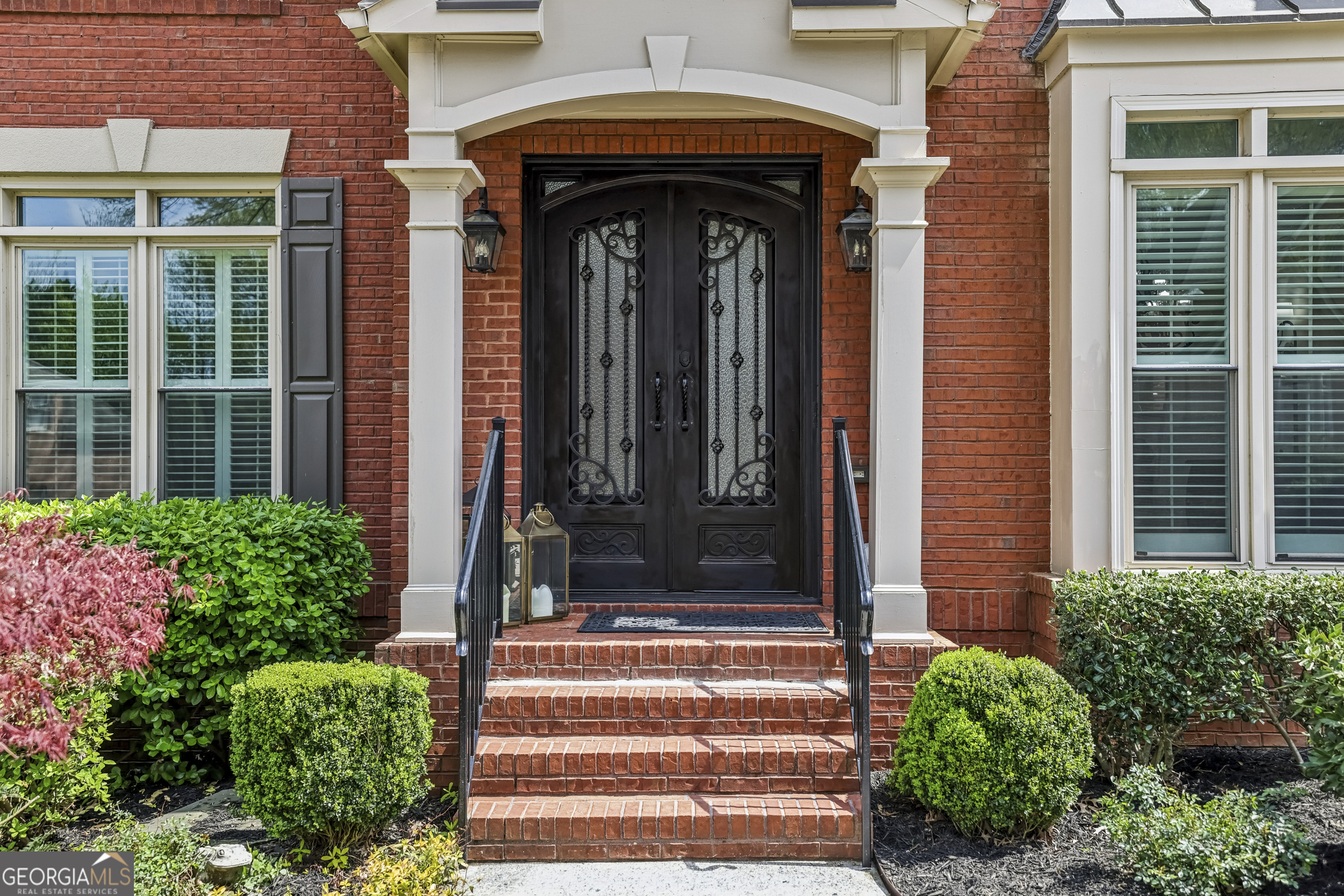 1165 Beacon Hill XING