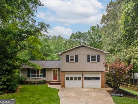287 West Wind DR Lilburn GA 30047