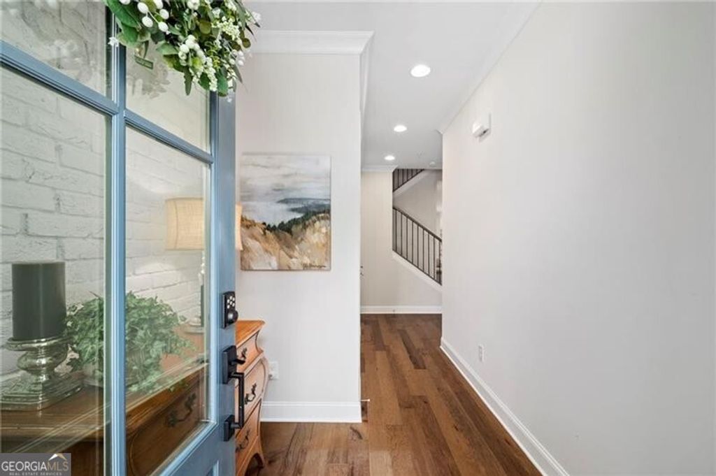 Photo of 214 Phillips Lane, Alpharetta, GA 30009 (MLS # 10795986)